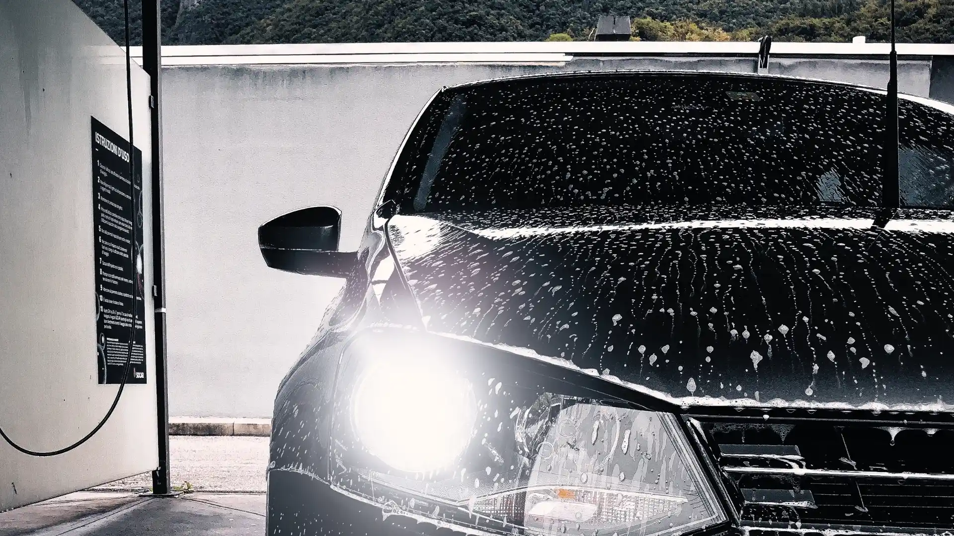 Dollar Car Rental BOM Airport