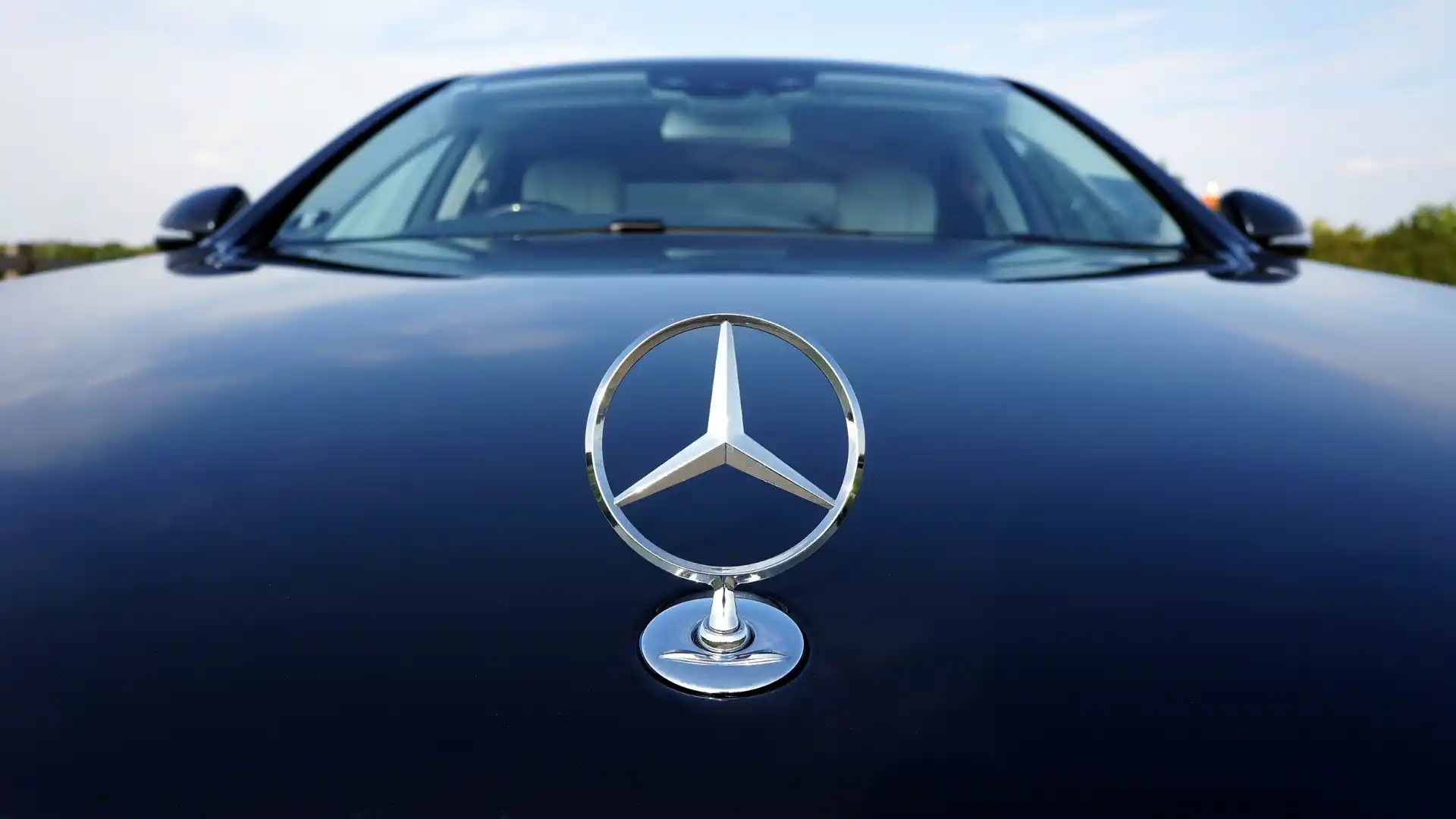 Dollar Car Rental Hamilton Office in Canada