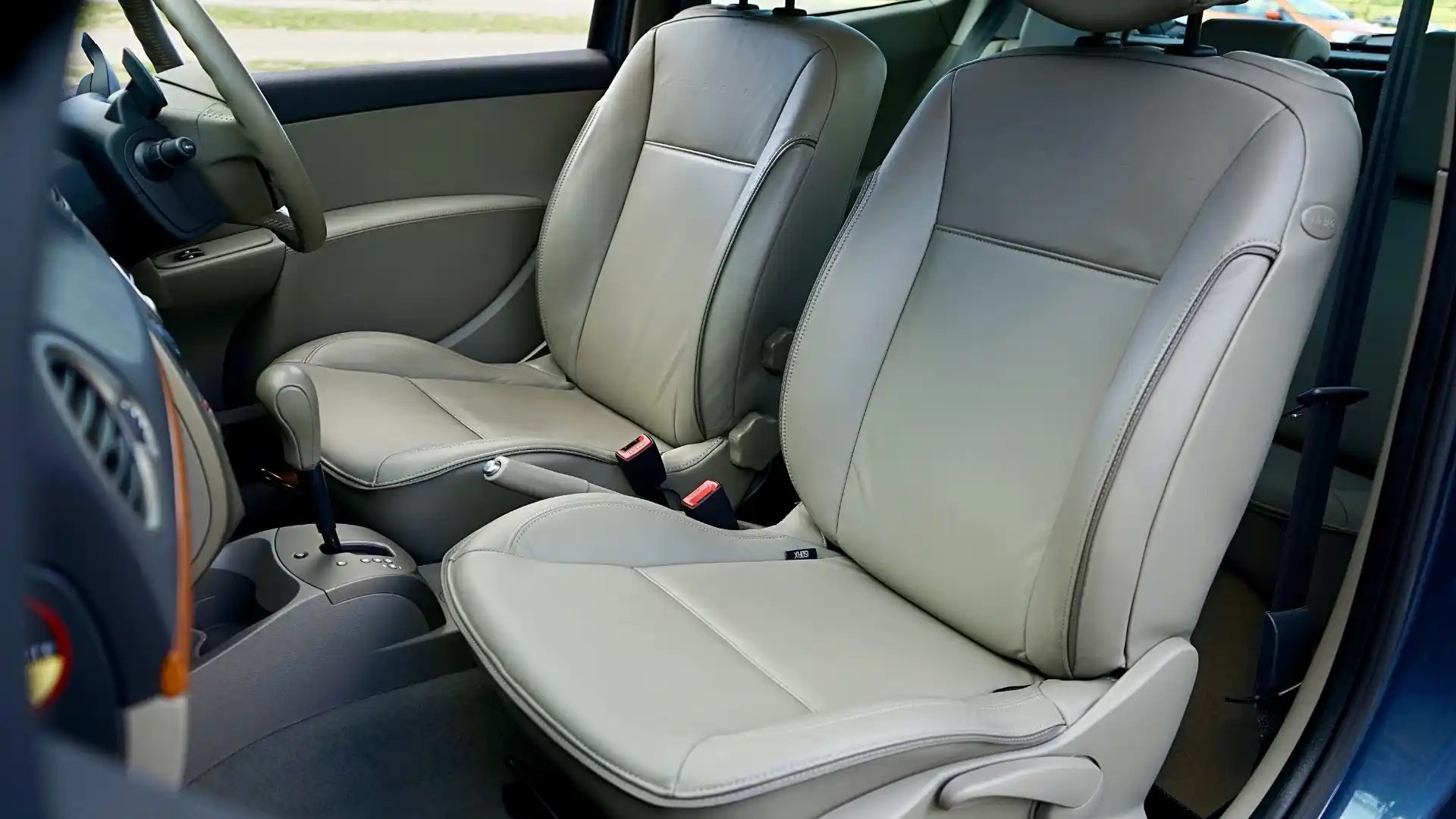 Dollar Car Rental Nassau Office in Bahamas