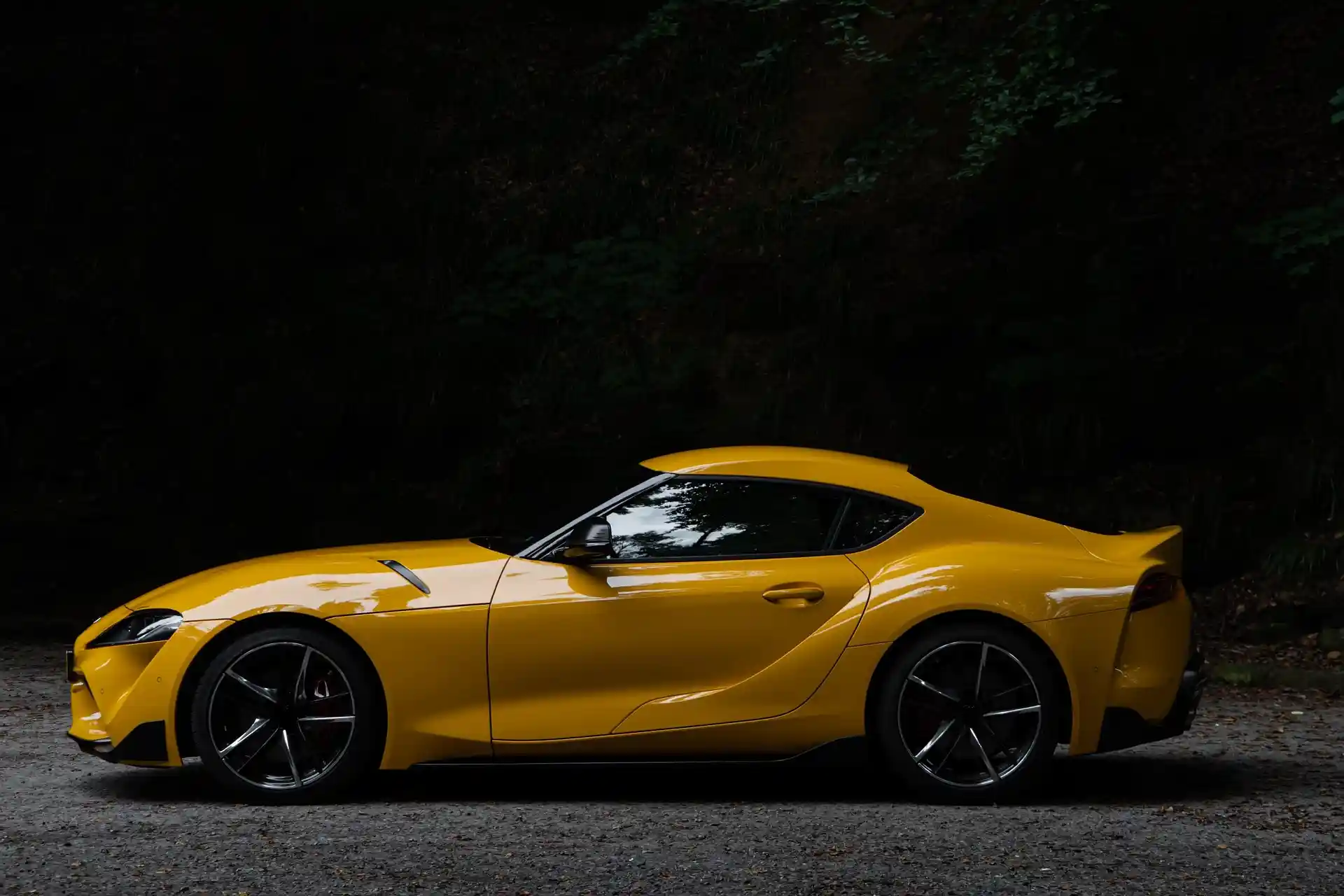 Hertz Car Rental GMP Airport