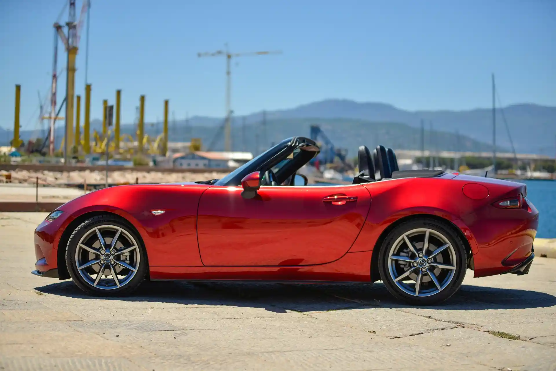 Hertz Car Rental KIX Airport