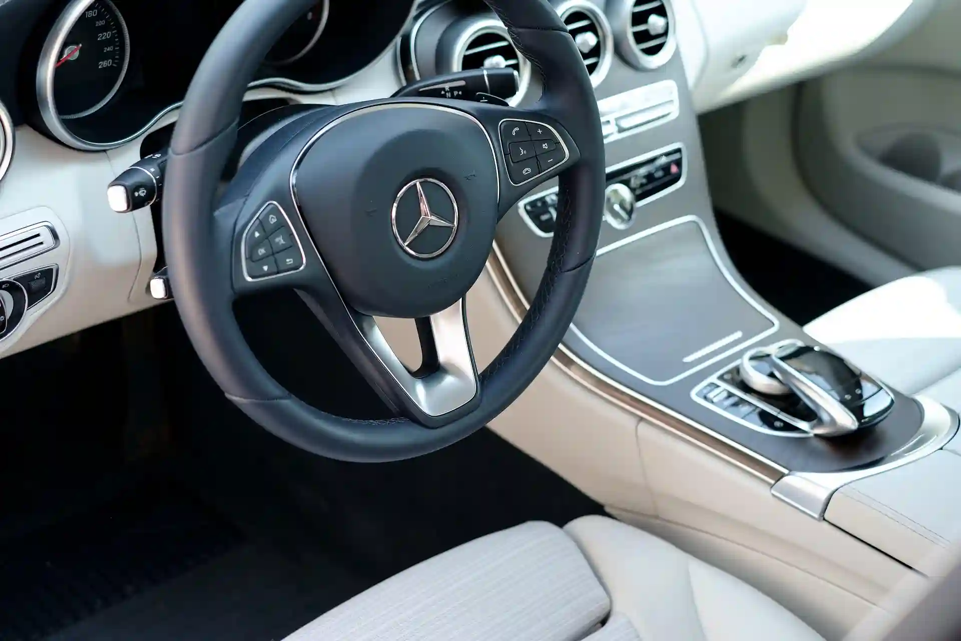 Sixt Car Rental SYD Airport
