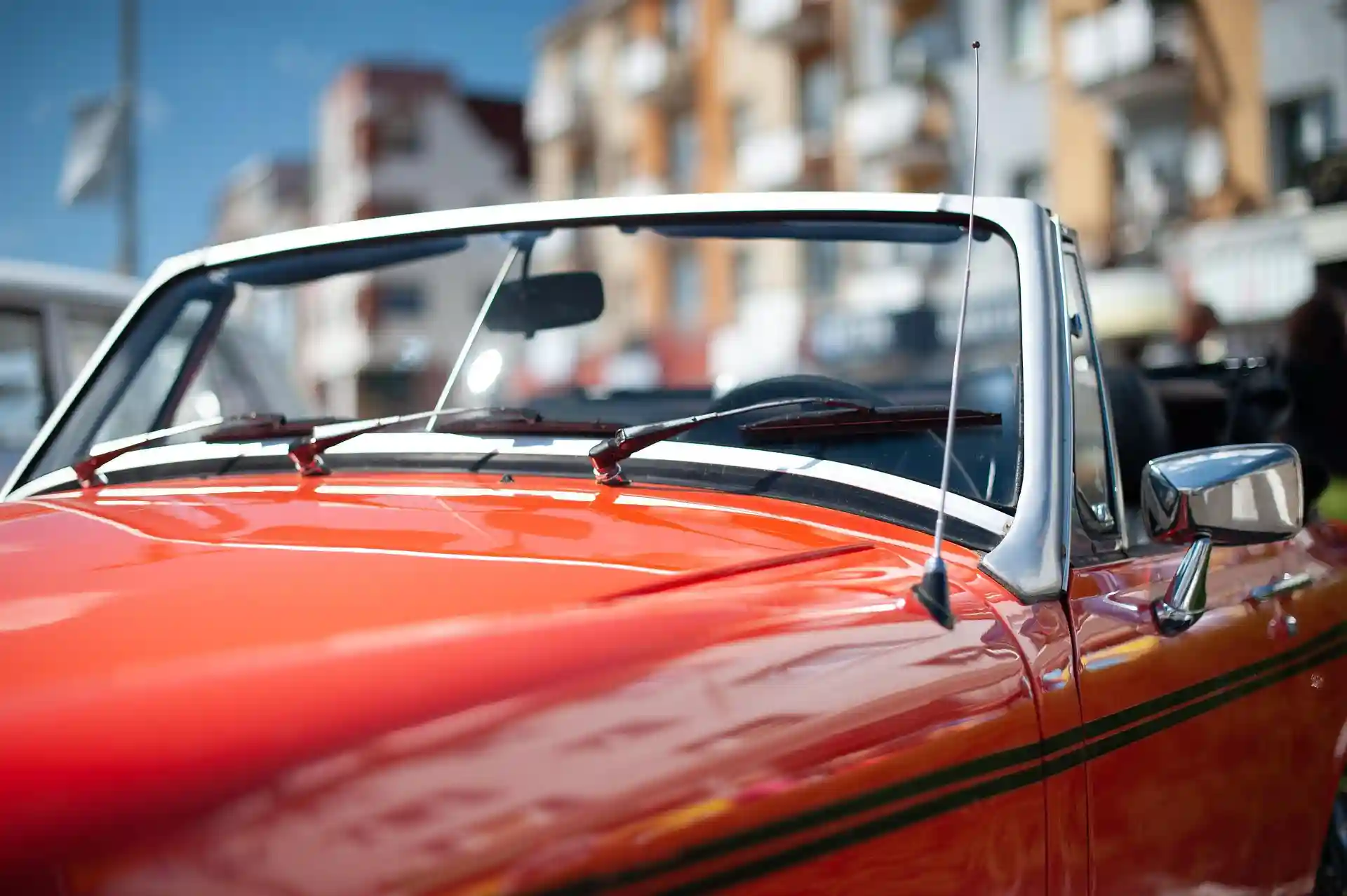 Thrifty Car Rental LIS Airport